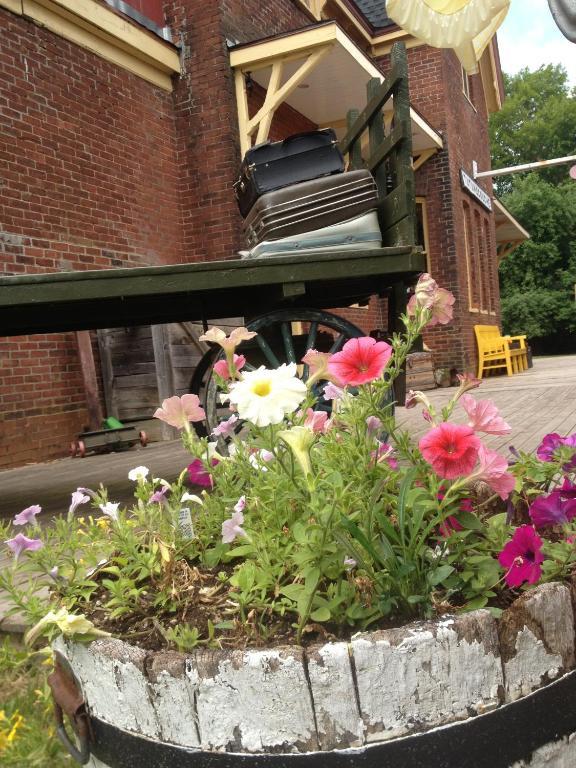 Train Station Inn Tatamagouche Ngoại thất bức ảnh